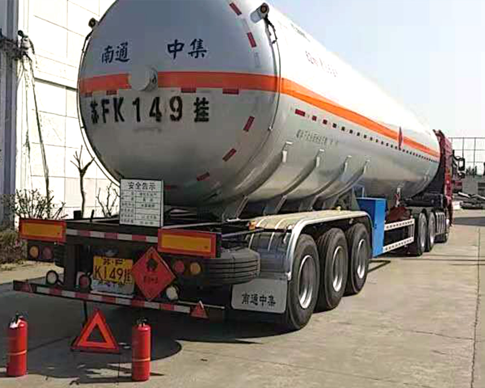 車輛4